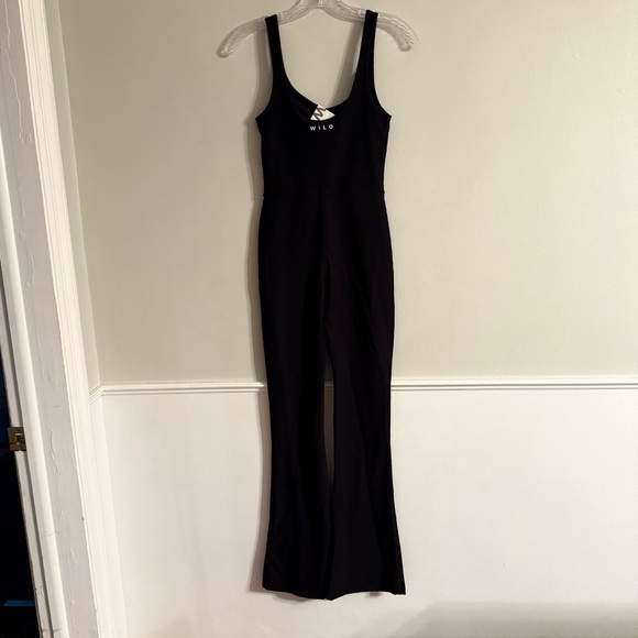 Wilo The Label Pants - NWT Wilo The Label Scoop Neck Flare Rib Black Jumpsuit for Women XS Stretch